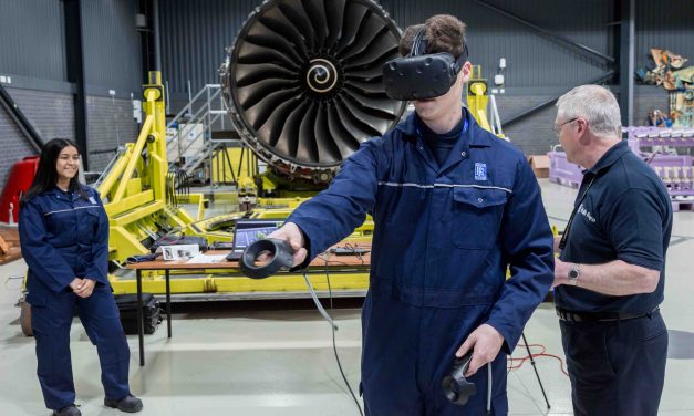 Rolls-Royce Codevelops VR Training for Qatar Airways Engines